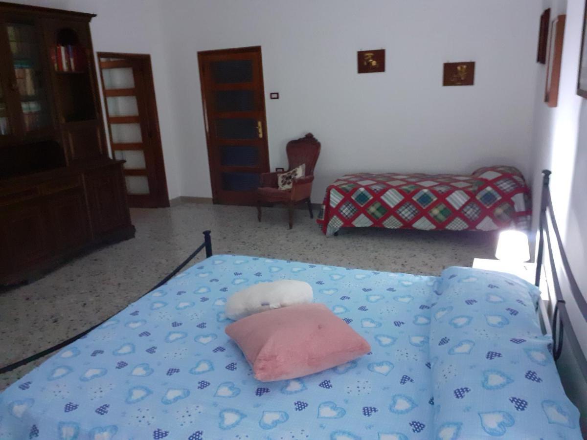 カゼルタ A Casa Di Adele Bed & Breakfast エクステリア 写真