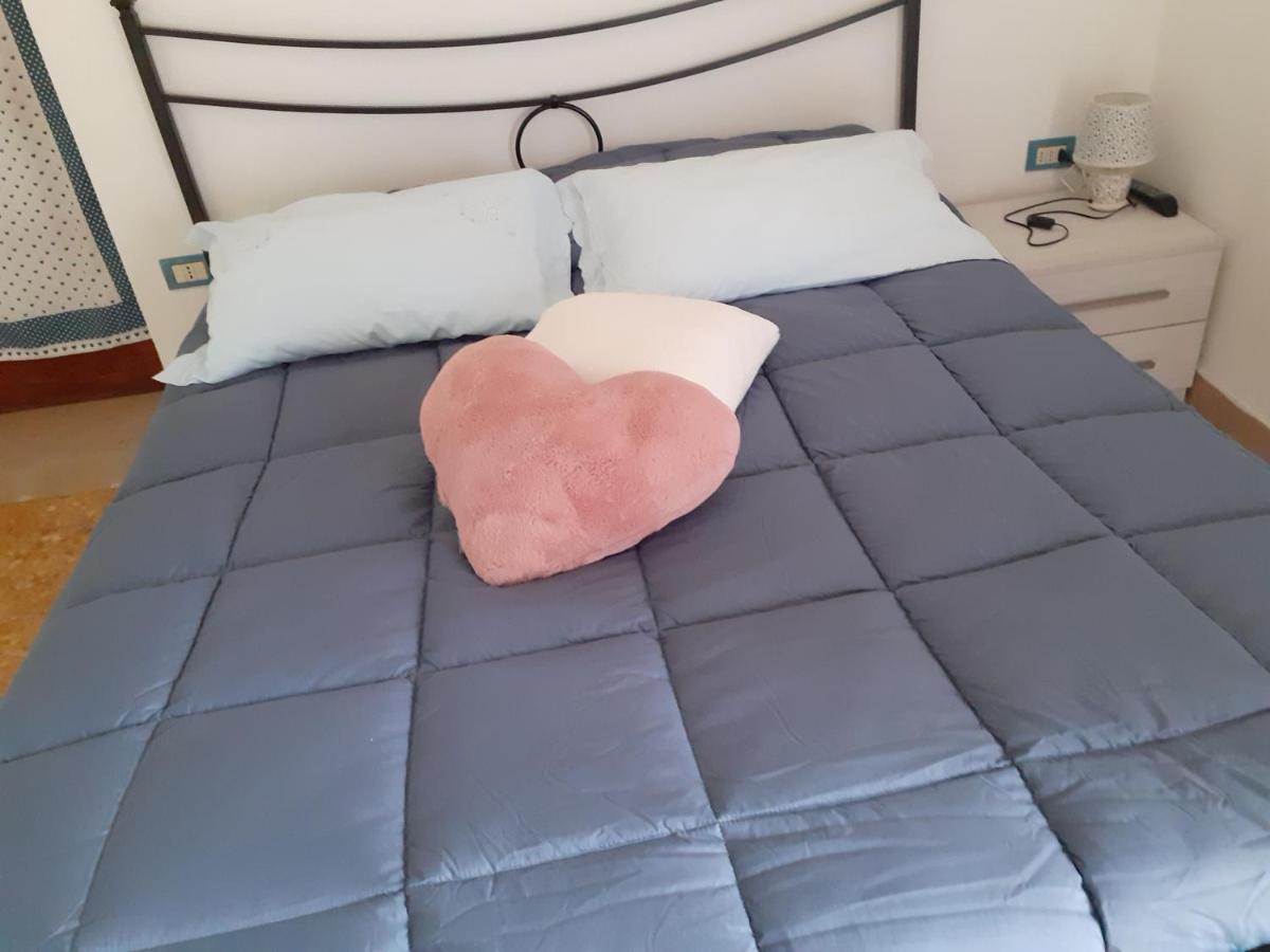 カゼルタ A Casa Di Adele Bed & Breakfast エクステリア 写真